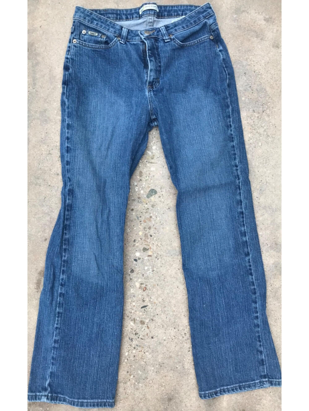 Lee Natural Straight Leg Just Below The Waist Petite Jeans Women’s 10 Blue Denim